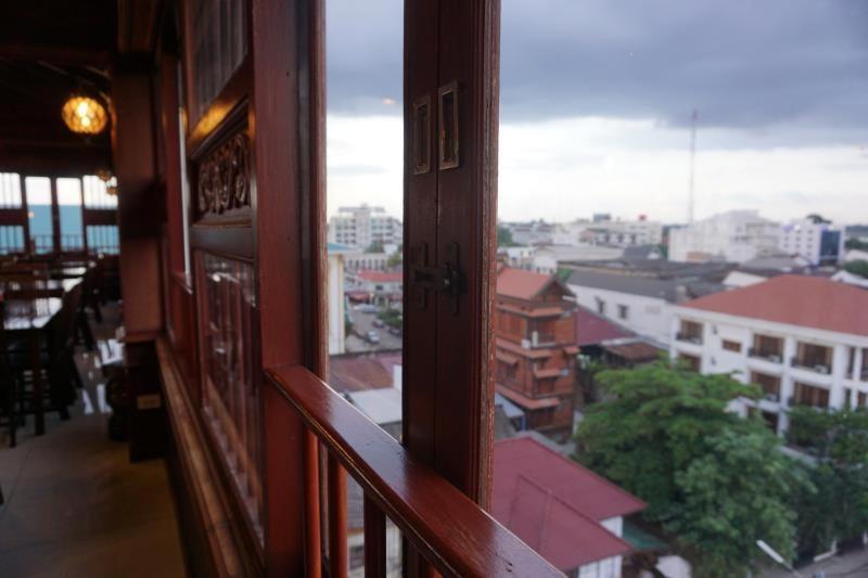 Manorom Boutique Hotel Vientiane Buitenkant foto