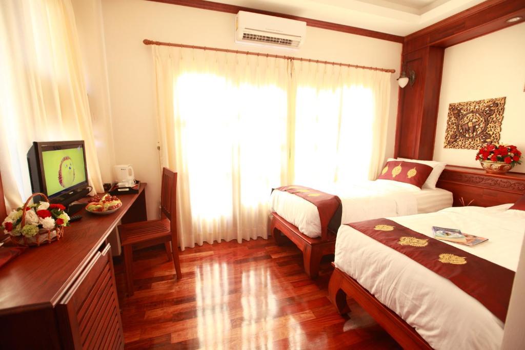 Manorom Boutique Hotel Vientiane Buitenkant foto