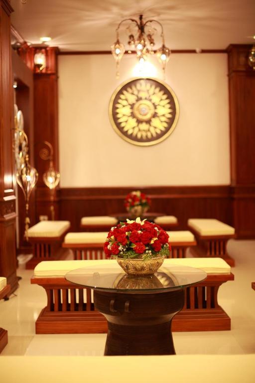 Manorom Boutique Hotel Vientiane Buitenkant foto