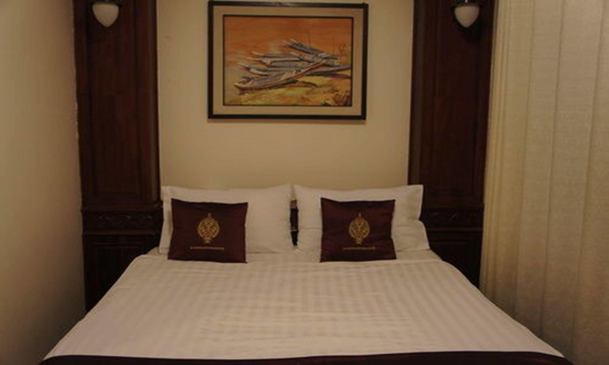Manorom Boutique Hotel Vientiane Buitenkant foto
