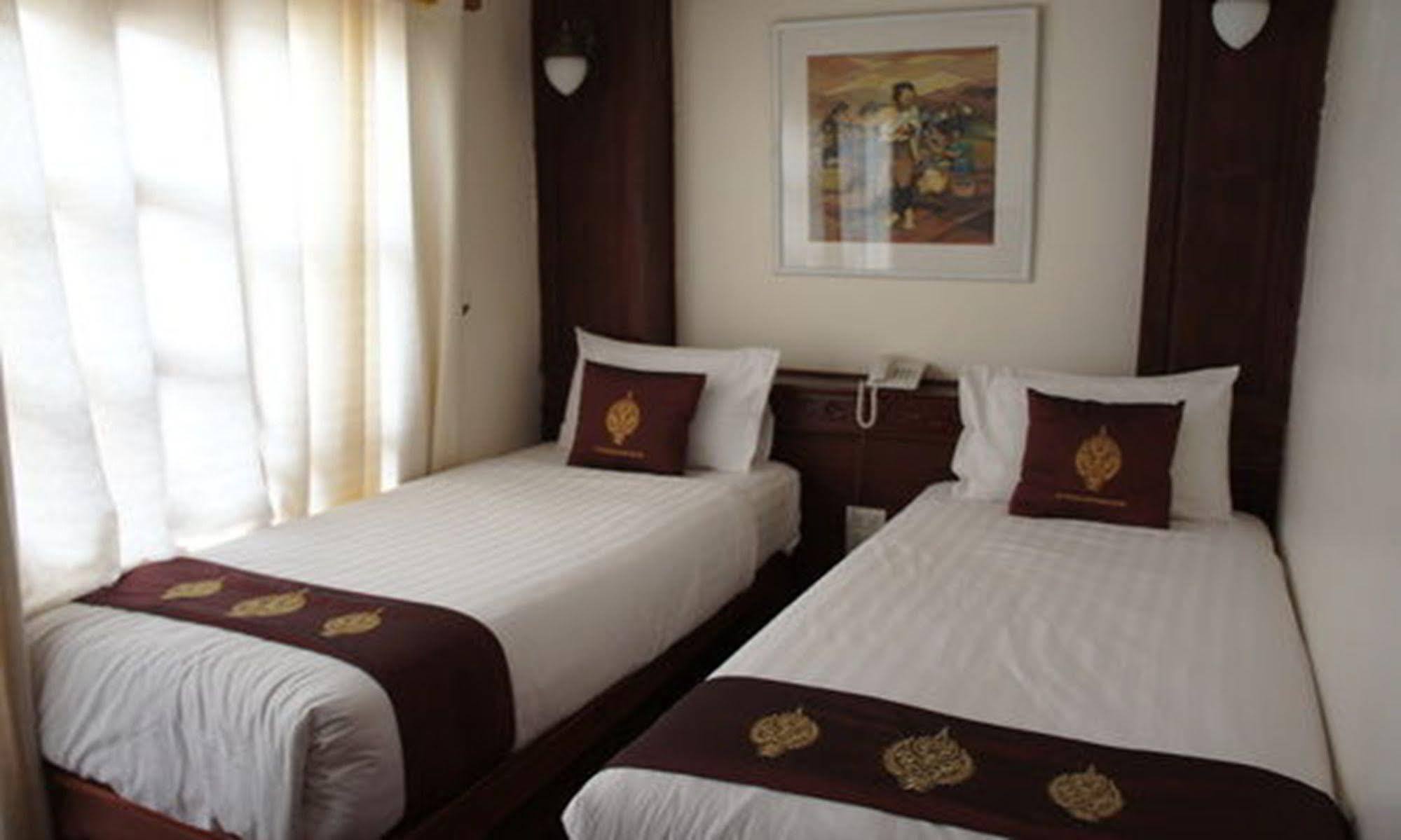 Manorom Boutique Hotel Vientiane Buitenkant foto